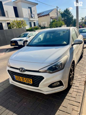 מודעת רכב יונדאי i20