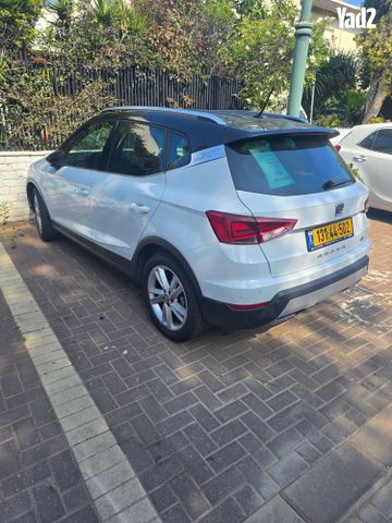 מודעת רכב סיאט ארונה