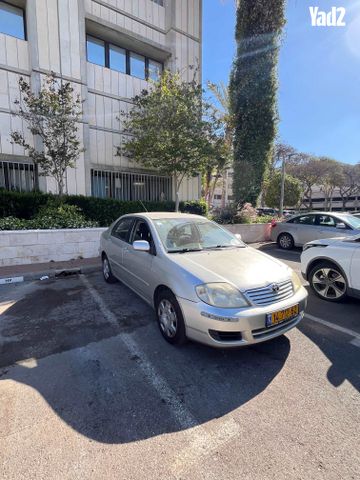מודעת רכב טויוטה קורולה
