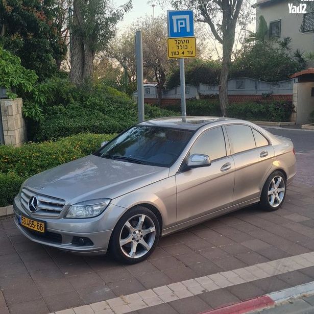 מודעת רכב מרצדס-בנץ C-class