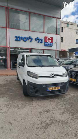 מודעת רכב סיטרואן ג'אמפי