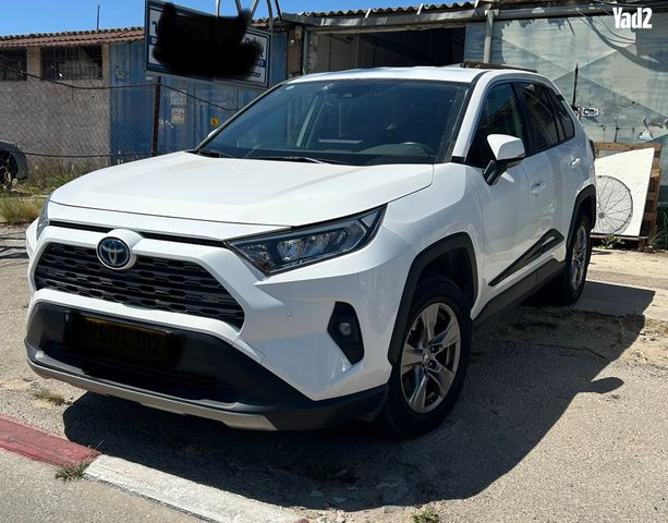 מודעת רכב טויוטה RAV4