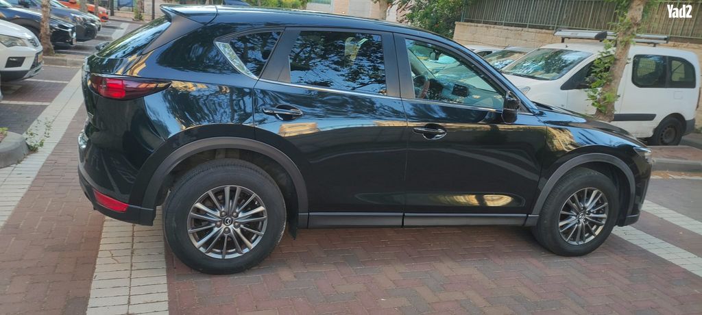 מודעת רכב מאזדה CX-5
