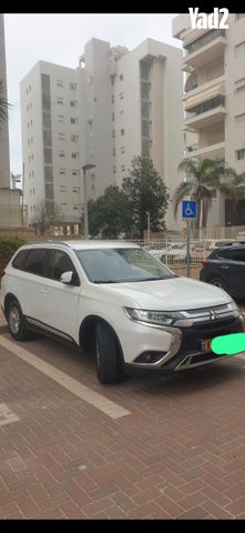 מודעת רכב מיצובישי אאוטלנדר