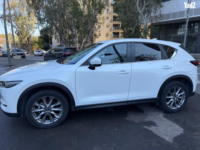 מודעת רכב מאזדה CX-5