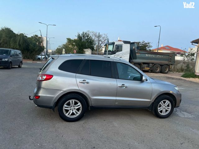 מודעת רכב יונדאי סנטה פה