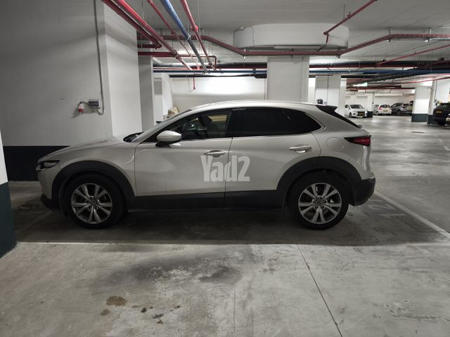 מודעת רכב מאזדה CX-30