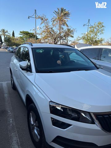 מודעת רכב סקודה קארוק