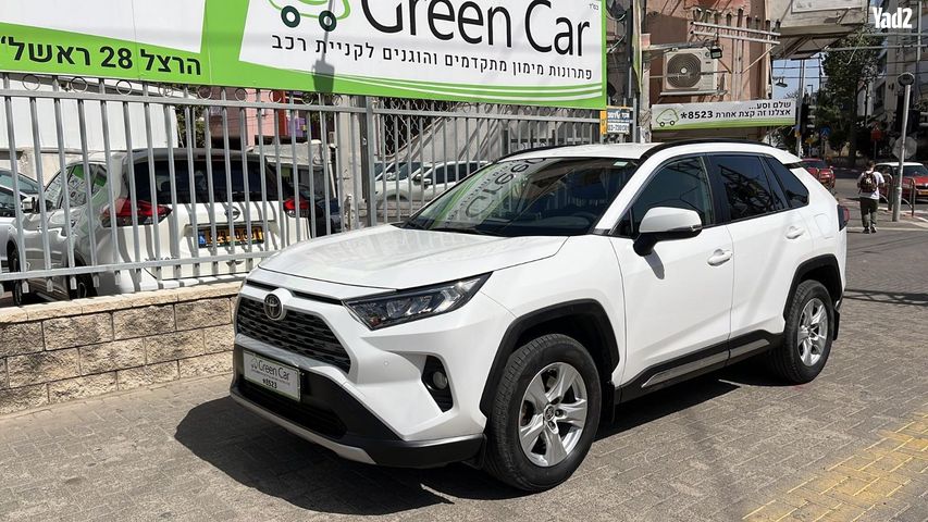 מודעת רכב טויוטה RAV4