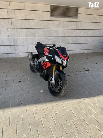 מודעת רכב אפריליה טואונו V4
