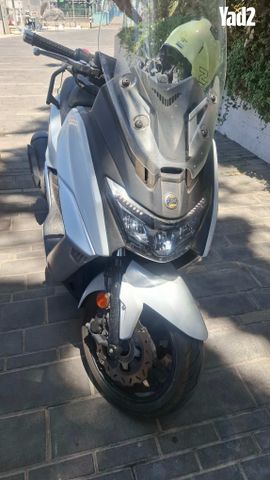 מודעת רכב סאן יאנג מקסים 400