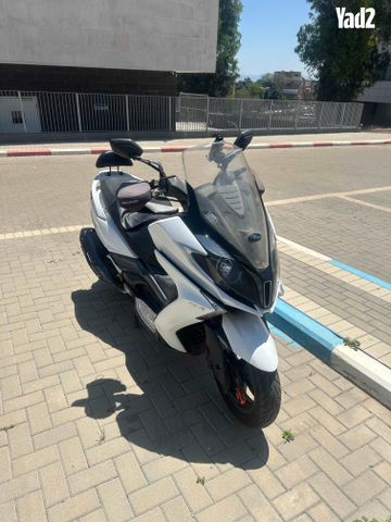 מודעת רכב קימקו דאון-טאון 250ABS