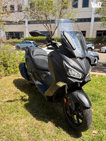 מודעת רכב סאן יאנג ג'וי-מקס Z-250