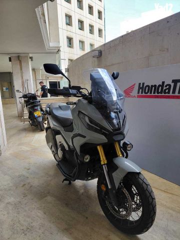 מודעת רכב הונדה X-ADV750