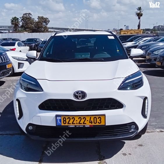 מודעת רכב טויוטה יאריס קרוס