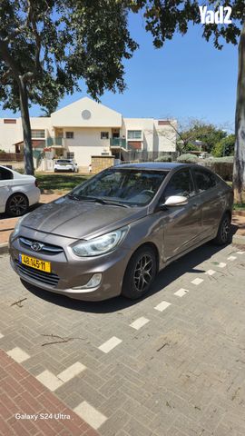 מודעת רכב יונדאי אקסנט i25