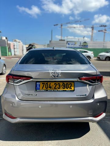 מודעת רכב טויוטה קורולה 3