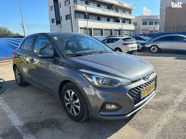 מודעת רכב יונדאי i20