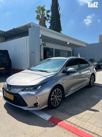 מודעת רכב טויוטה קורולה