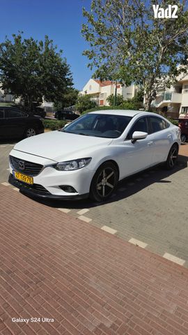 מודעת רכב מאזדה 6