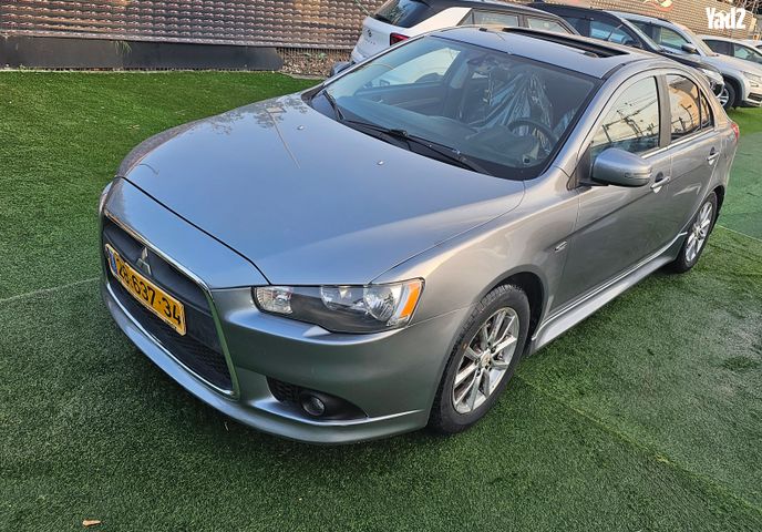 מודעת רכב מיצובישי לנסר