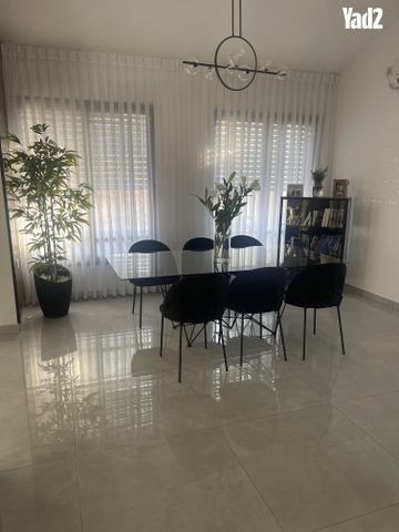 עדן 1