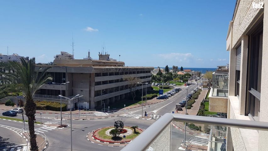 הרצל 23
