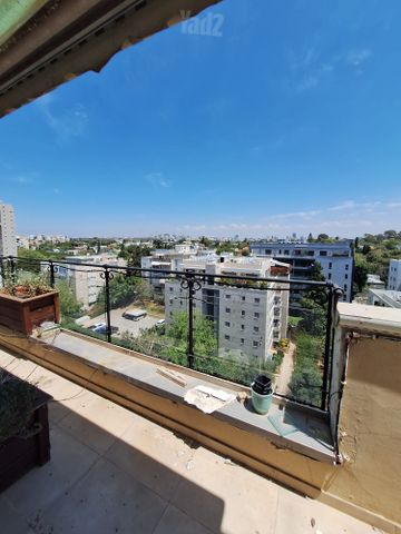 גג/ פנטהאוז למכירה בתל אביב יפו (תיווך) — 2