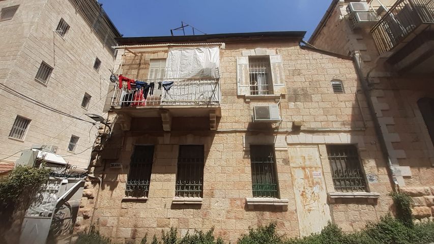 דירה למכירה בירושלים (תיווך) — 4