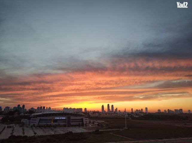 שדרות טום לנטוס 