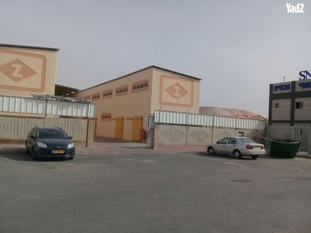 מחסנים