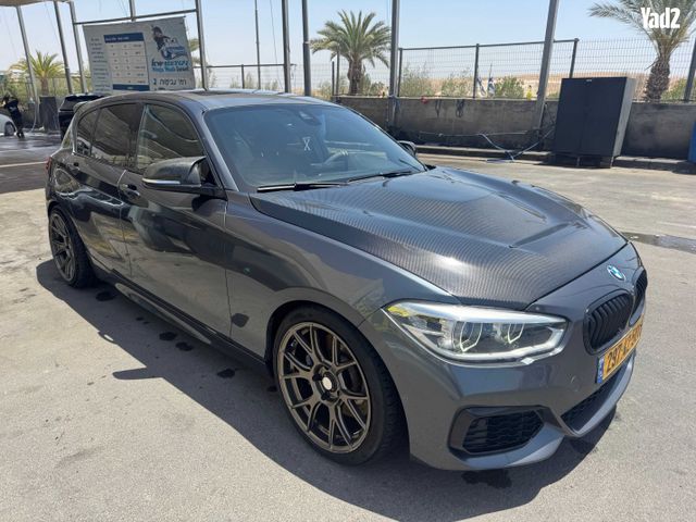 מודעת רכב ב מ וו סדרה 1