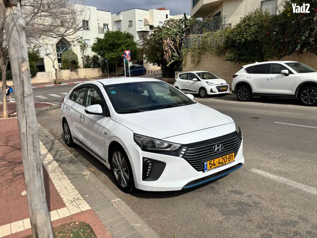 מודעת רכב יונדאי איוניק