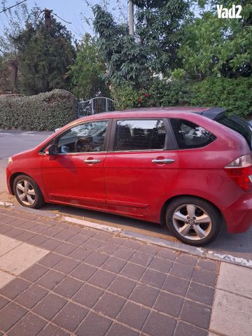 מודעת רכב הונדה FR-V