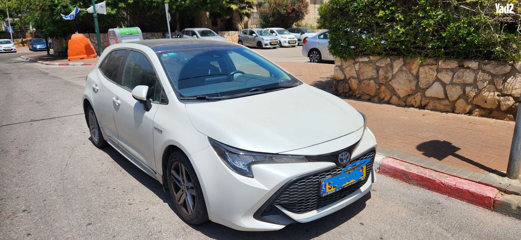מודעת רכב טויוטה קורולה