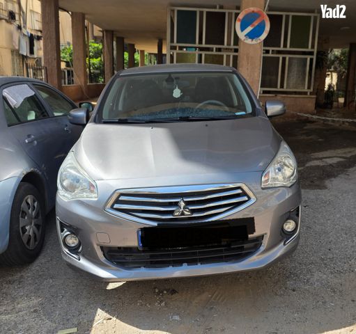 מודעת רכב מיצובישי אטראז'