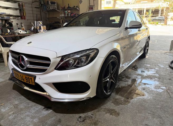 מודעת רכב מרצדס-בנץ C-class