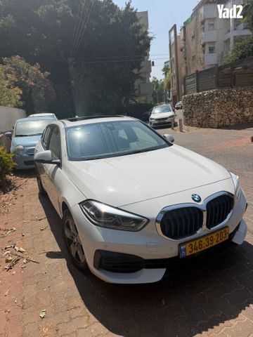 מודעת רכב ב מ וו סדרה 1