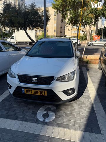 מודעת רכב סיאט ארונה