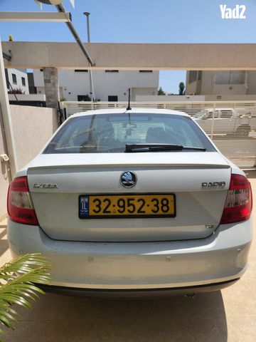 מודעת רכב סקודה ראפיד