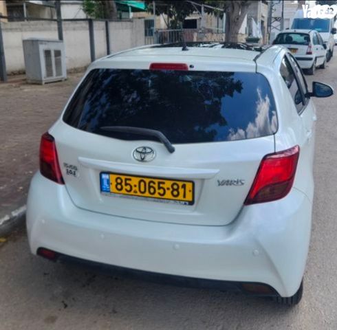 מודעת רכב טויוטה יאריס