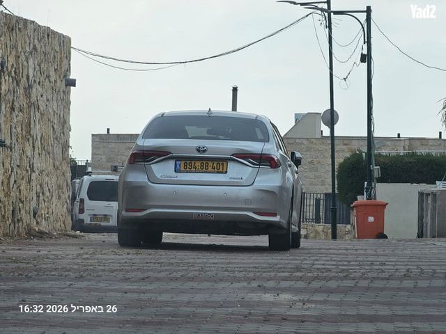 מודעת רכב טויוטה קורולה