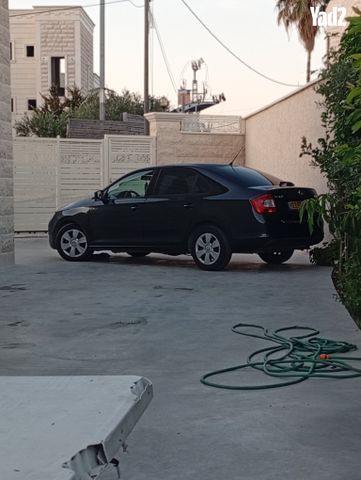 מודעת רכב סקודה ראפיד