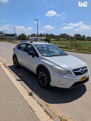 מודעת רכב סובארו XV