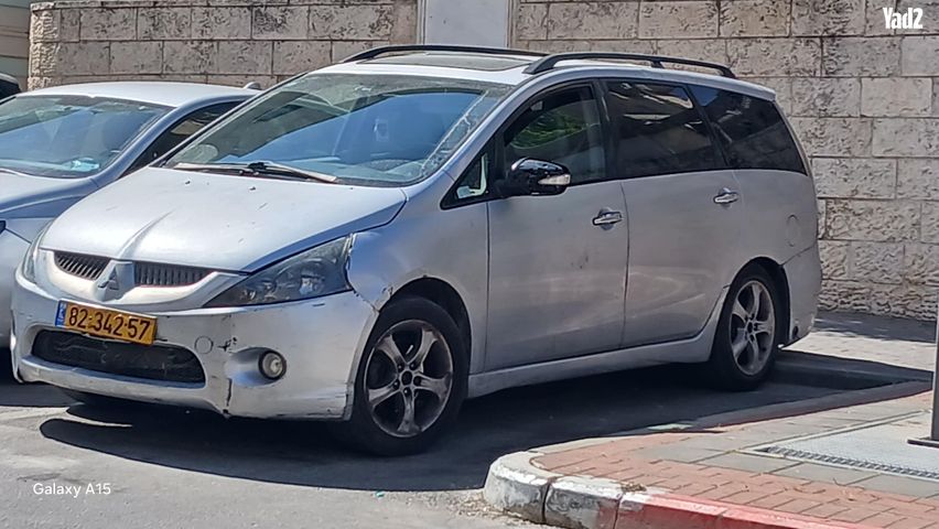 מודעת רכב מיצובישי גרנדיס