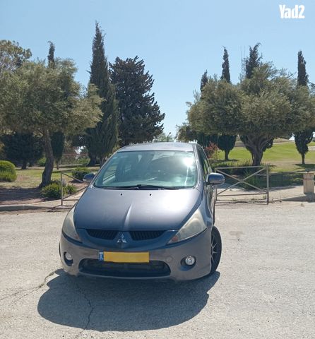 מודעת רכב מיצובישי גרנדיס