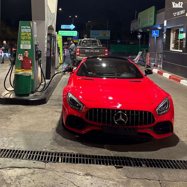 מודעת רכב מרצדס-בנץ AMG GT
