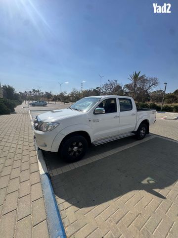 מודעת רכב טויוטה היילקס ויגו