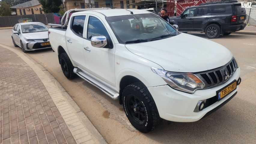 מודעת רכב מיצובישי טרייטון / L200