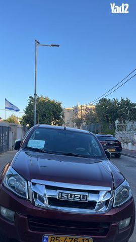 מודעת רכב איסוזו די-מקס